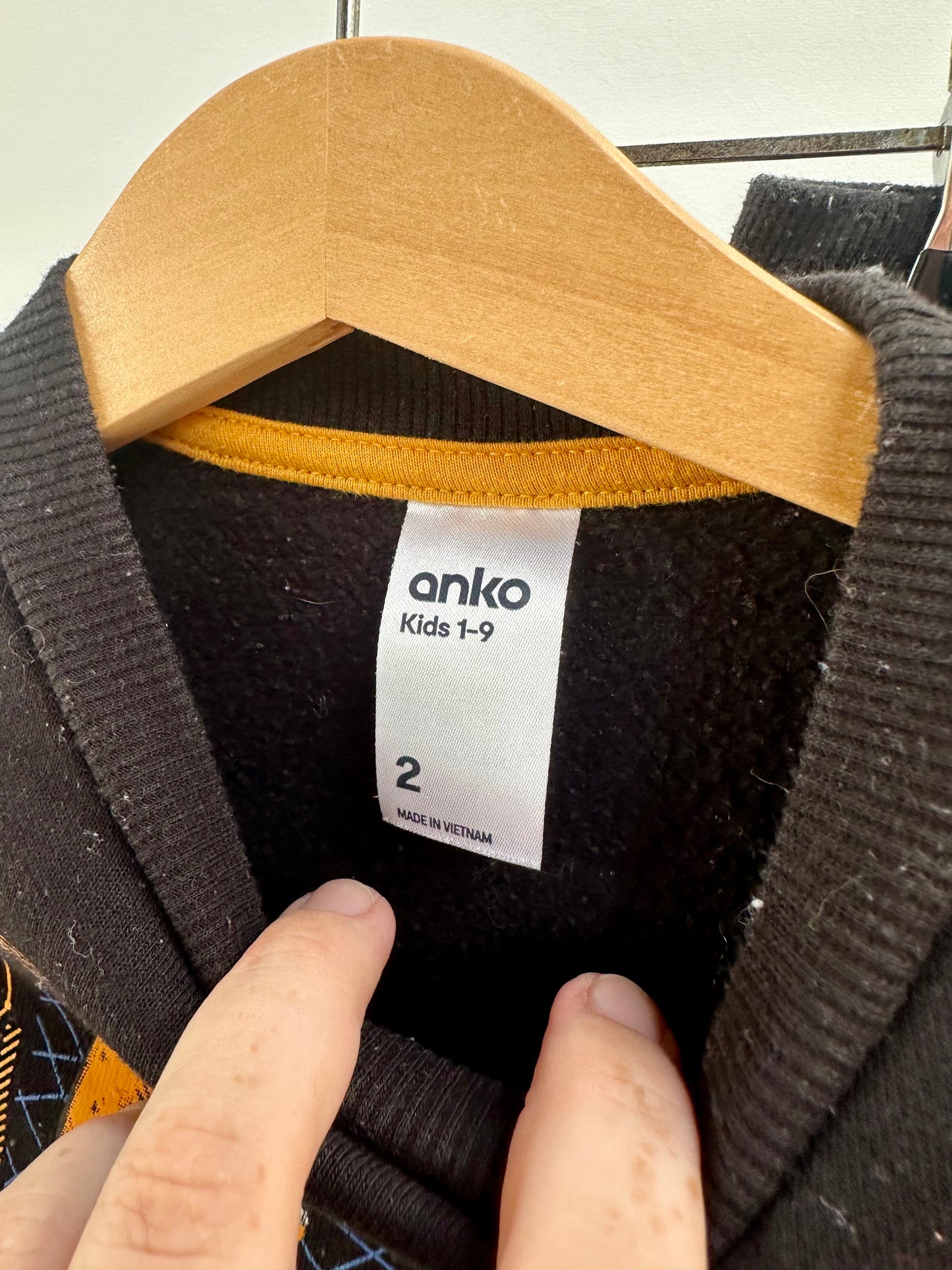 Anko tracksuit - size 2