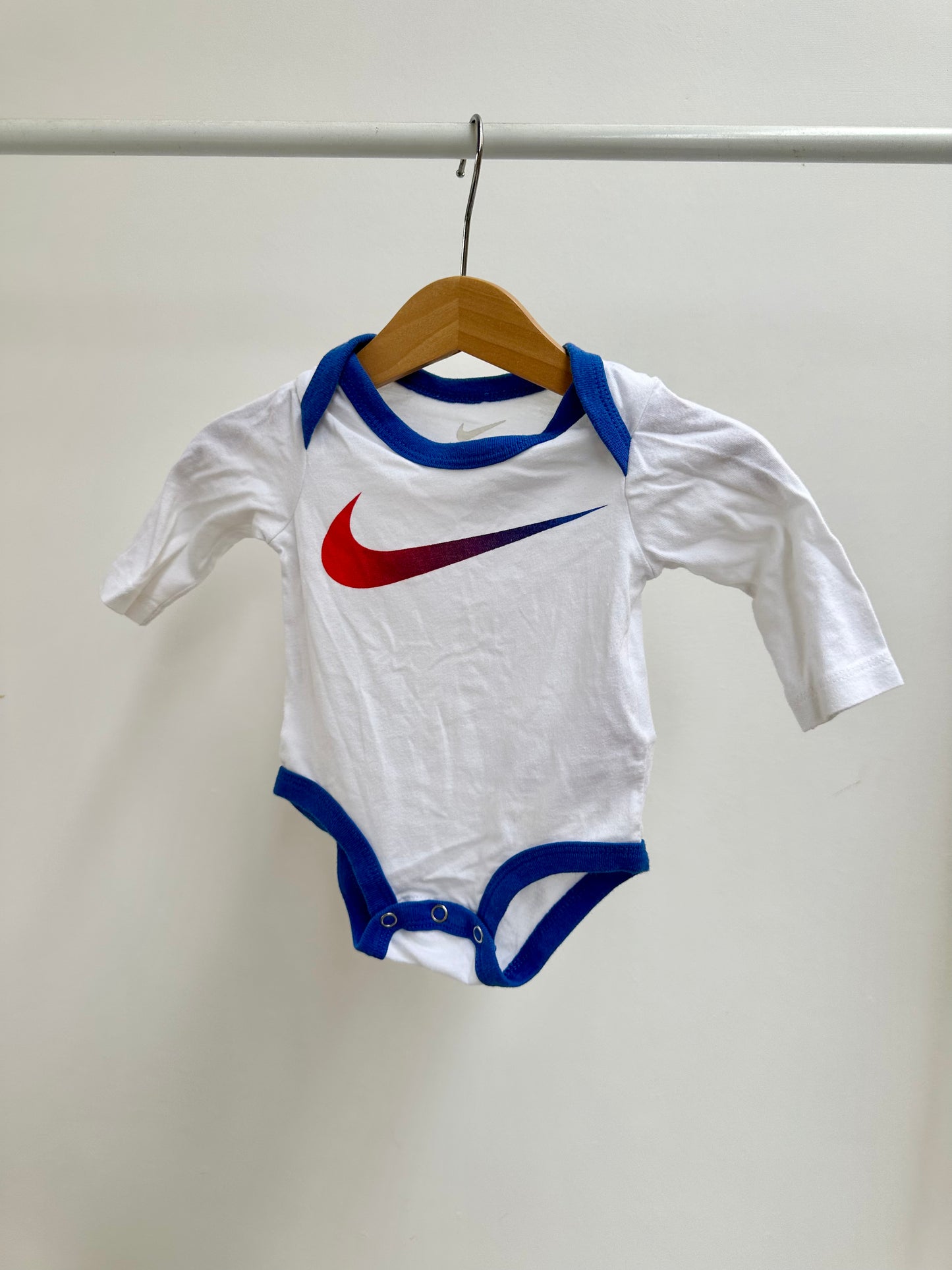 Nike bodysuit bundle - size 000