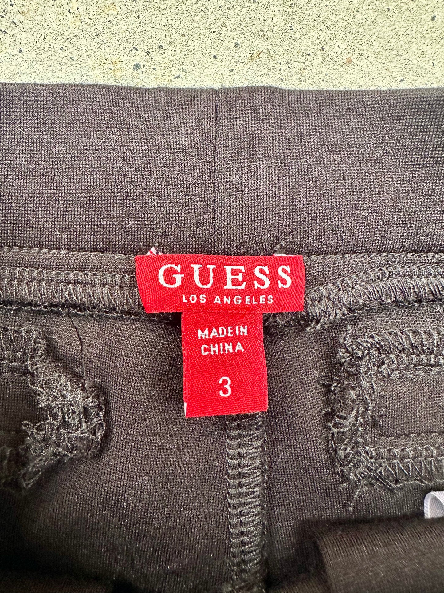 Guess flares - size 3