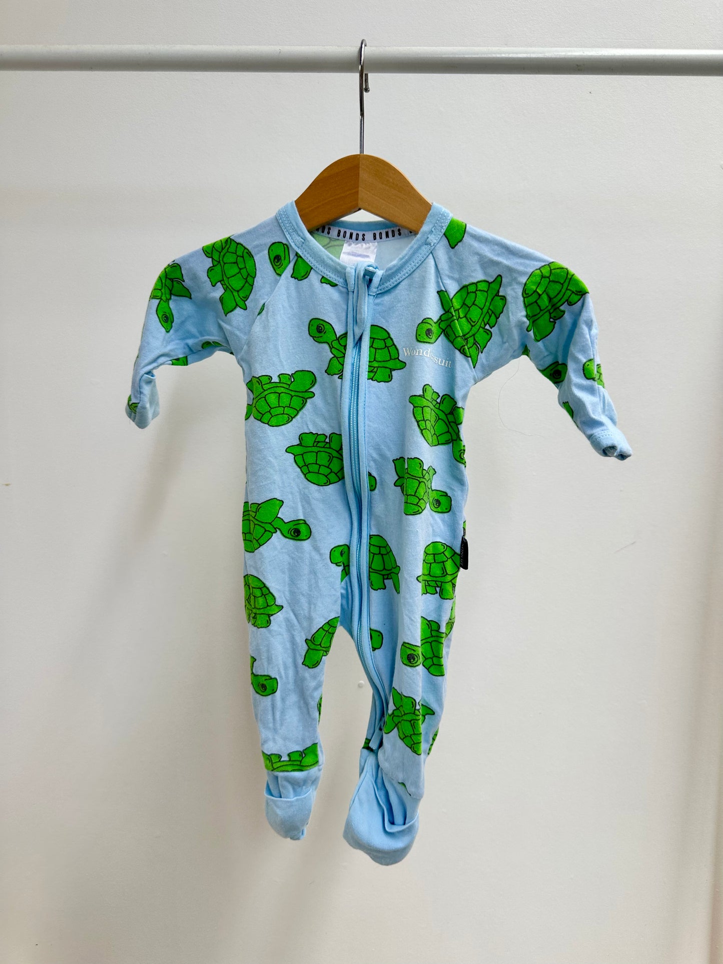 Bonds Wondersuit - size 0000