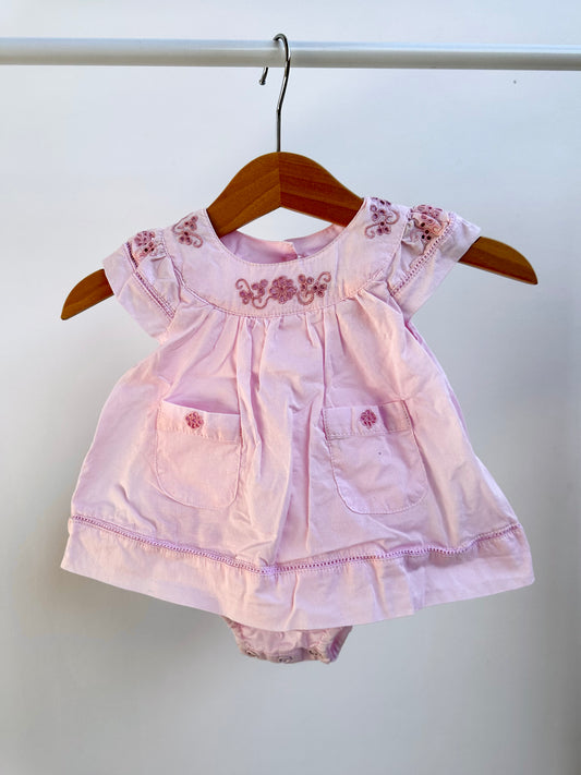 Baby World romper - size 0000