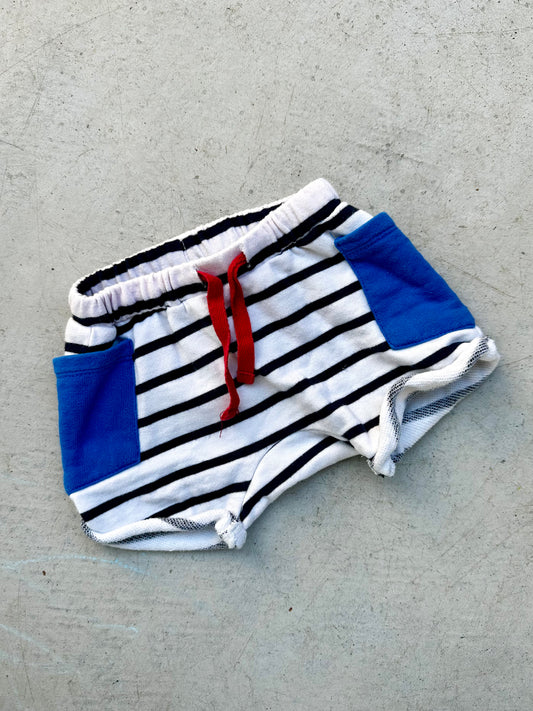 Seed shorts - size 000